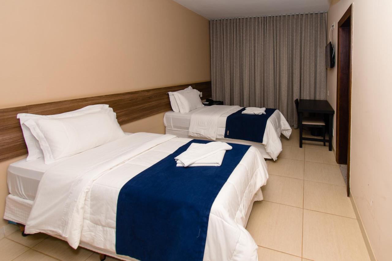 Nita Palace Hotel Pompeu (Minas Gerais)